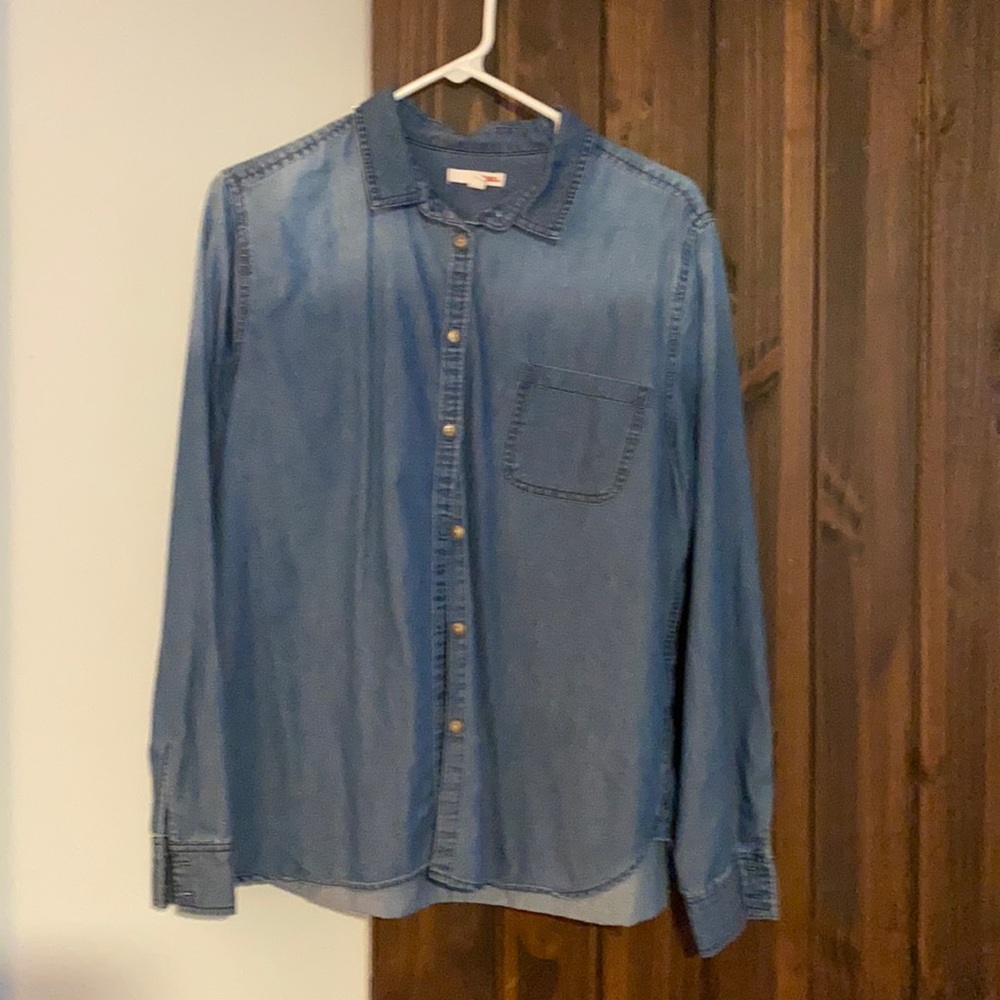 Long sleeve button up
